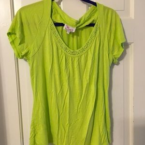 FLEUR LIME GREEN EMBELLISHED  SS tee,SIZE L ,COTTON EUC